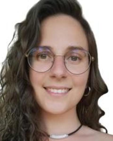 Emma Farina photo